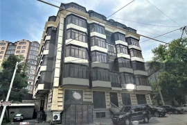 3-к. квартира, 93 м², 6/7 эт.