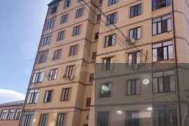 2-к. квартира, 83 м², 8/8 эт.