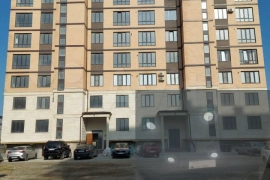 2-к. квартира, 74 м², 8/10 эт.