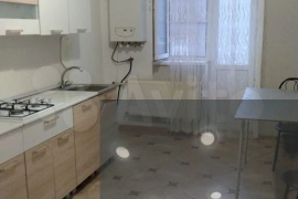 2-к. квартира, 65 м², 2/4 эт.