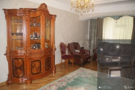 3-к. квартира, 145 м², 3/10 эт.