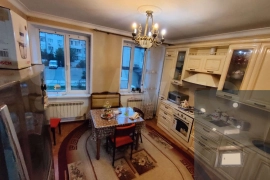 2-к. квартира, 70 м², 2/7 эт.