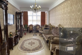 2-к. квартира, 82 м², 11/13 эт.