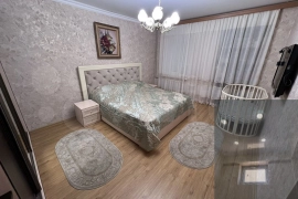 3-к. квартира, 120 м², 2/2 эт.