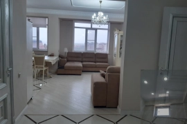 2-к. квартира, 70 м², 14/14 эт.