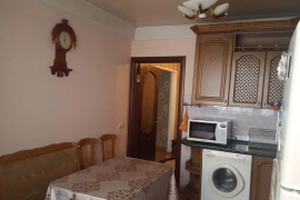 2-к квартира, 90 м², 4/9 эт.