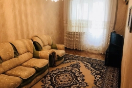 2-к квартира, 60 м², 3/5 эт.