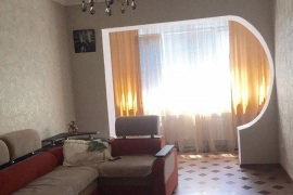 2-к квартира, 70 м², 4/4 эт.