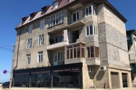 3-к квартира, 110 м², 4/5 эт.